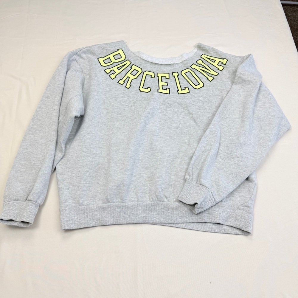 Wild Fable Women's Barcelona Crewneck Oversized Sweatshirt